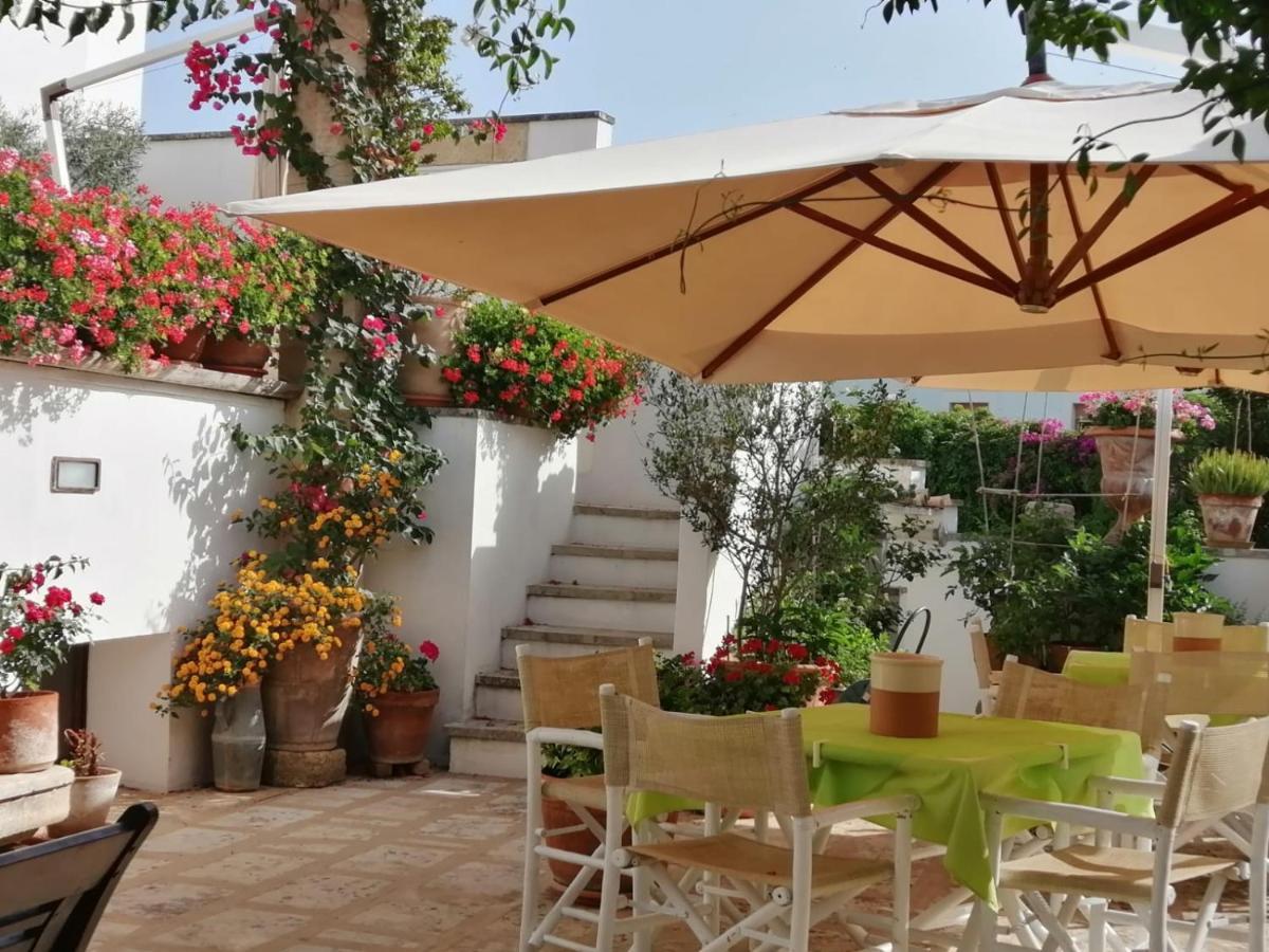 Bed and Breakfast Anticadimora Dei Pepe Salve Exterior foto