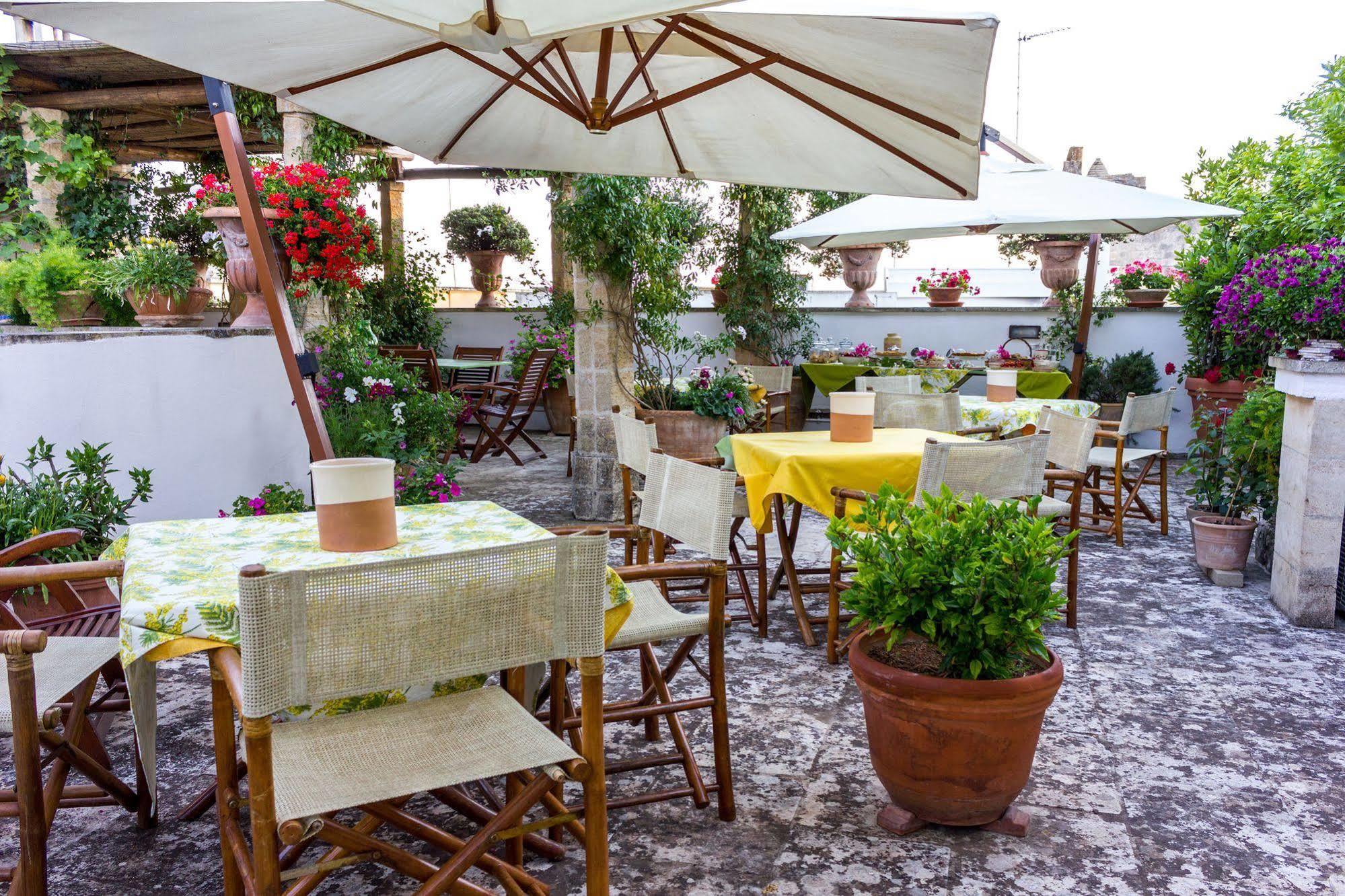 Bed and Breakfast Anticadimora Dei Pepe Salve Exterior foto